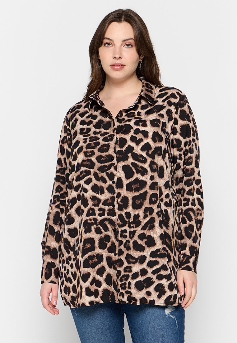 ONLY Carmakoma Overhemdblouse bruin