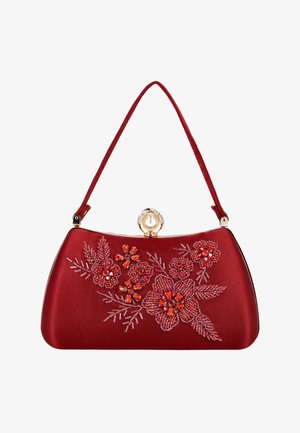 Piros szatén kézitáska virágos gyöngyhímzéssel, aranyszínű fémalkatrészekkel, lekerekített zárral és egy vállpánttal. Sima textúra, strukturált forma.