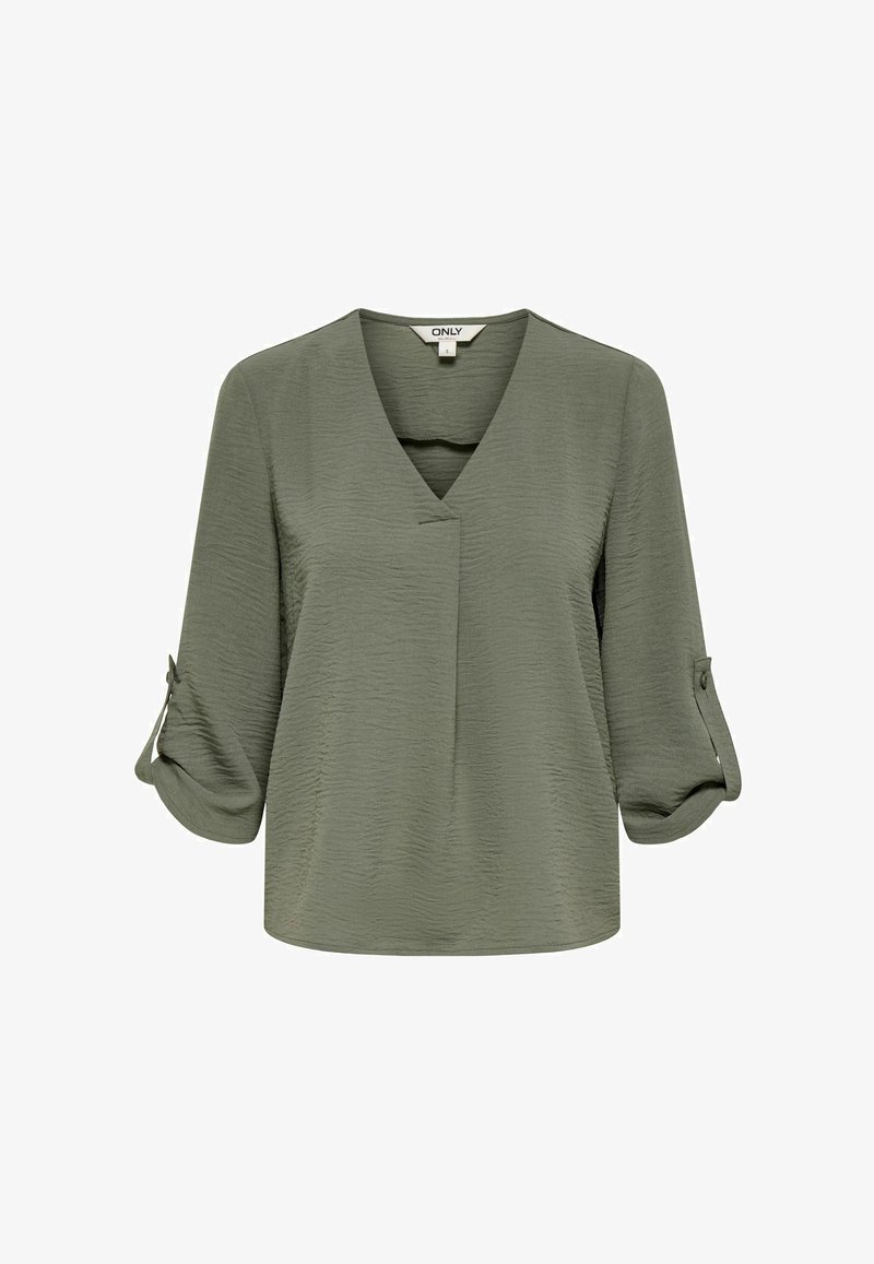 Blouse femme vert olive clair avec manches 3/4 retroussées, col en V, texture subtile et étiquette de marque "ONLY" au col.