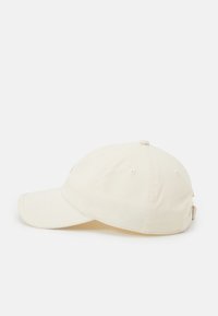 adidas Originals PREMIUM ESSENTIALS DAD - Gorra - off-white