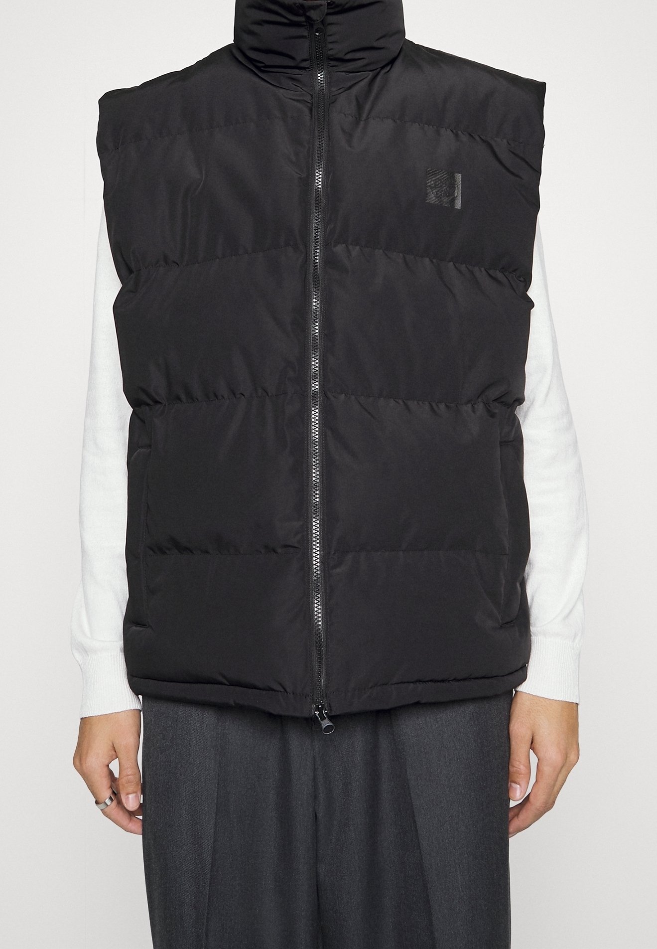 Santa Cruz Waistcoat - black - (Pre-owned) - Zalando