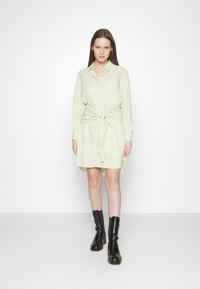 Maje Φόρεμα πουκάμισο - oliv