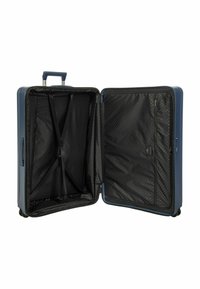 Navyblauer Hartschalenkoffer mit einem mit schwarzem Stoff ausgekleideten Innenraum, x-förmigen Gurten und einer Reißverschluss-Tasche auf einer Seite, mit einem Teleskopgriff.