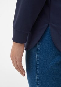 Triangle Jersey con capucha - dark blue