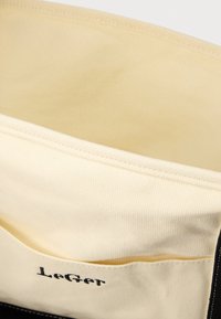 LeGer by Lena Gercke NIA SHOPPER - Τσάντα Tote - weiß/schwarz