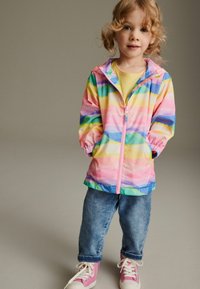 Next SHOWER RESISTANT PRINTED - REGULAR FIT - Impermeable - rainbow