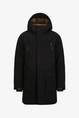 Zwarte parka-jack met een capuchon, rits aan de voorkant, twee zijzakken en twee borstzakken. Heeft een bruin binnenvoering en elastische manchetten.
