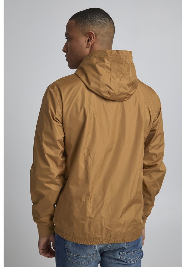 PRCARLSON - Light jacket - chipmunk3