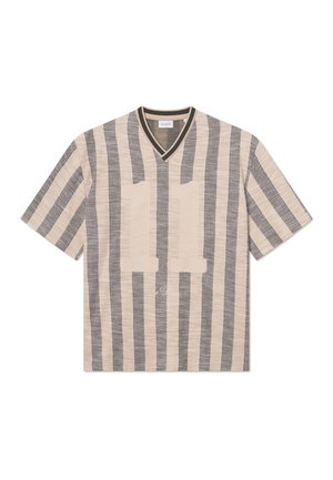Maglietta a maniche corte con scollo a V a righe color crema e grigio. Caratterizzata dal numero "11" in un tessuto testurizzato sul davanti. Materiale morbido e vestibilità comoda.