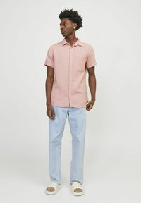 Jack & Jones RELAXED FIT   - Srajca - pink nectar