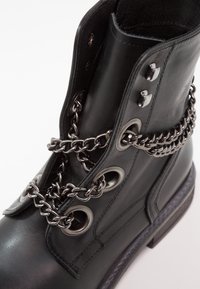 Zign Botines camperos - black
