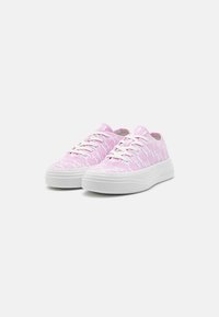 KARL LAGERFELD KONVERT LACE - Sportcipő - lilac/white