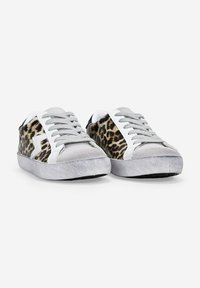 Leopard-print sneakers with grey suede accents, flat laces, and a textured rubber sole. Features white side panel and stitching details.