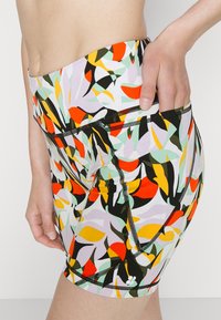 Sweaty Betty POWER BIKER SHORTS - Leggings - green