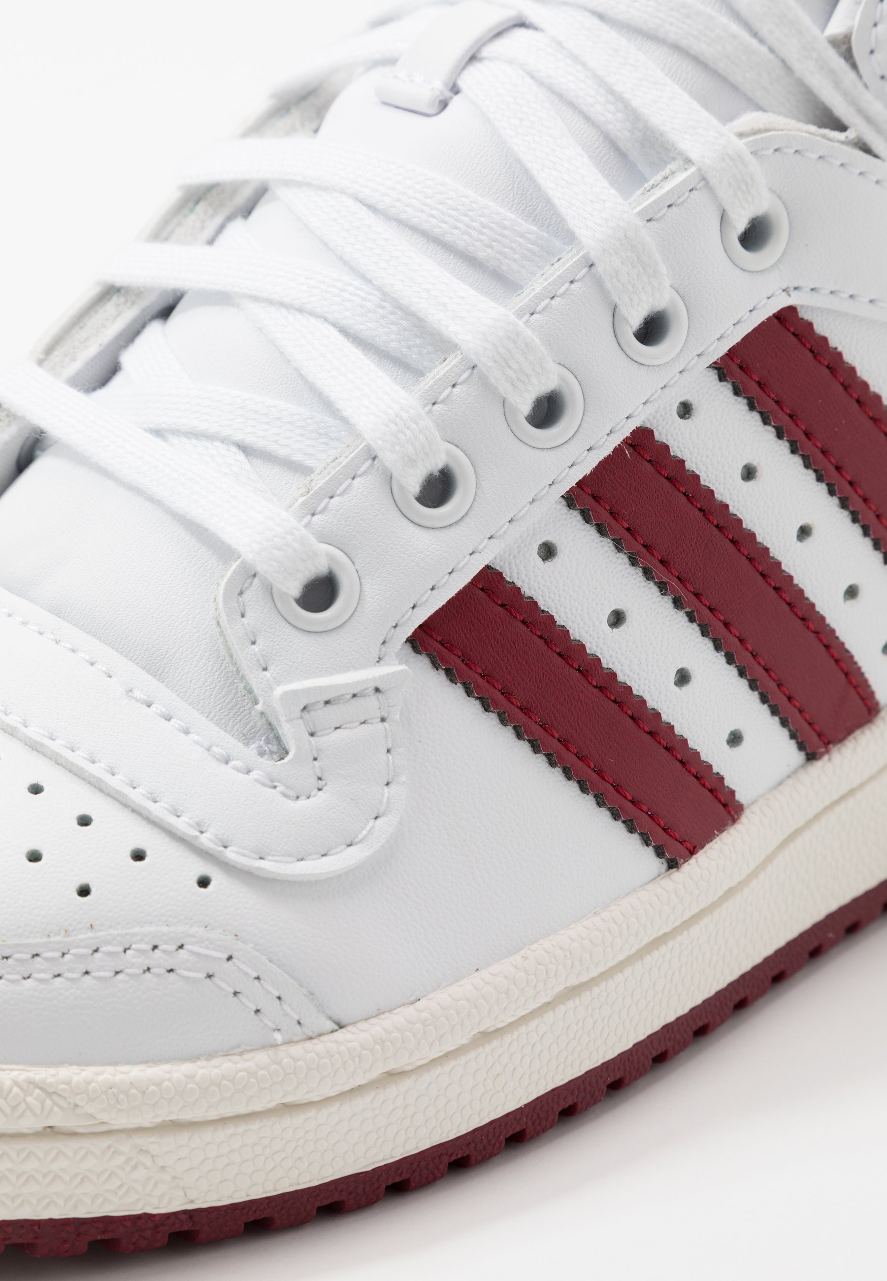 adidas Originals TOP TEN - Høye joggesko - footwear white/collegiate burgundy/chalk white adidas Originals TOP TEN - Høye joggesko - footwear white/collegiate burgundy/chalk white