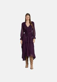 Unausgewählt, Dark purple