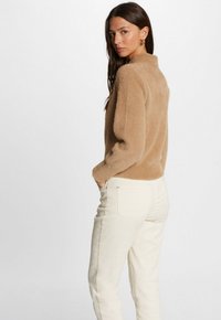 Morgan Vest - camel