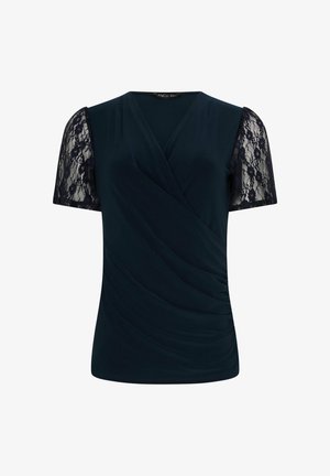 Blusa avvolgente blu navy con scollo a V e maniche corte in pizzo trasparente con motivi floreali.