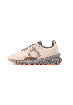 Duuo Shoes, RETRO SENSEI MOON - Trainers - off white