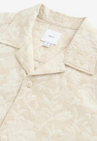 REGULAR FIT - JACQUARD PRINTED SHORT SLEEVE - Srajca - neutral