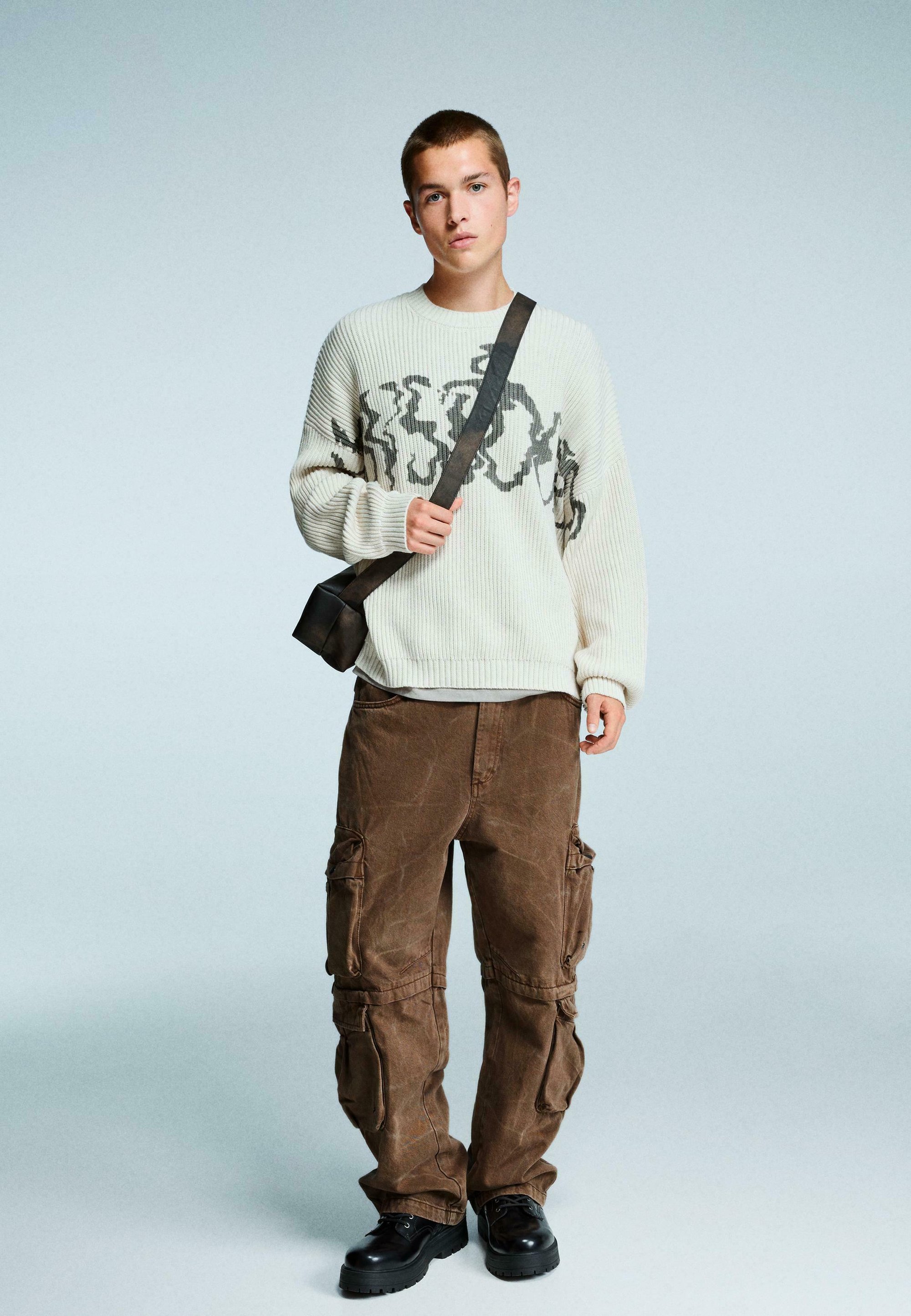 Bershka ACID WASH MULT BAGGY Pantaloni cargo dark brown