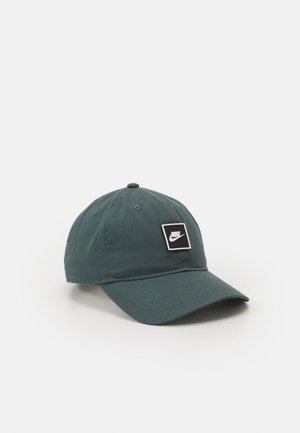 Nike Sportswear CURVE BRIM UNISEX - Cappellino - faded spruce