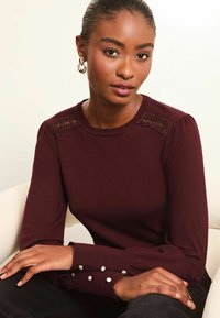 Lipsy SCALLOP  PETITE  - Neule - red