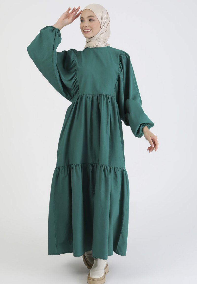 Modanisa EMERALD CREW NECK MODEST BENI Maxi dress dark green