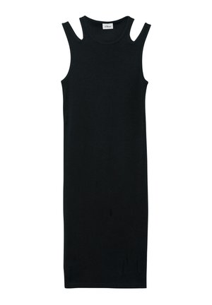 Abito nero senza maniche con texture a costine, caratterizzato da dettagli con spacco sulle spalle e una silhouette aderente fino al ginocchio.