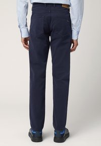 Harmont & Blaine CINQUE TASCHE NARROW - Pantaloni - blu scuro