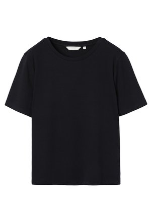 Tumši zils īsroku T-krekls, izgatavots no mīksta kokvilnas auduma. Tam ir klasiskas apaļas kakla izgriezums un brīvs, taisns piegriezums. Nav rakstu vai rotājumu.