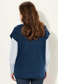 Ulla Popken V-NECK  - Triko s potiskem - navy blue