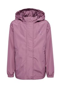 Lichtpaarse waterdichte jas met capuchon, elastische manchetten en een frontale knoopsluiting. Bevat een subtiel logo op de borst. Glad textuur.
