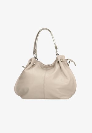 Beige leren handtas met een zachte, afgeronde vorm. Heeft een geplooid ontwerp, zilverkleurige accenten en dubbele handvatten voor gemakkelijk dragen.