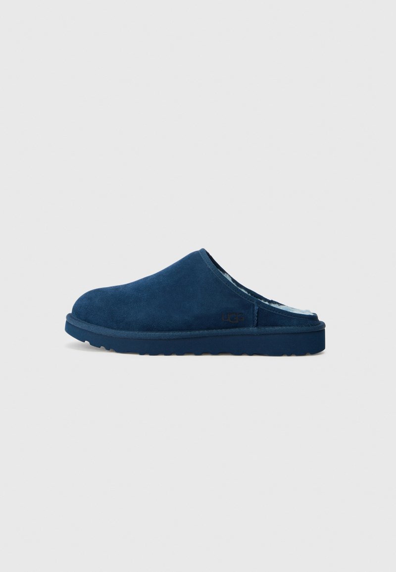 UGG CLASSIC SLIP ON - Mules - deep ocean