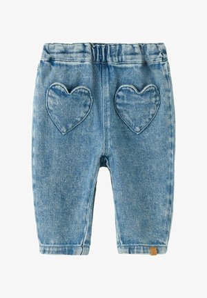 Pantaloni in denim azzurro chiaro per bambini con vita elasticizzata e due tasche posteriori a forma di cuore.