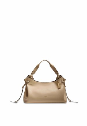 Sac à bandoulière en cuir beige à structure souple, avec des poignées courtes, des liens décoratifs sur les côtés et une petite étiquette de marque dorée attachée à une poignée.
