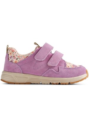 Baby shoes - spring lilac