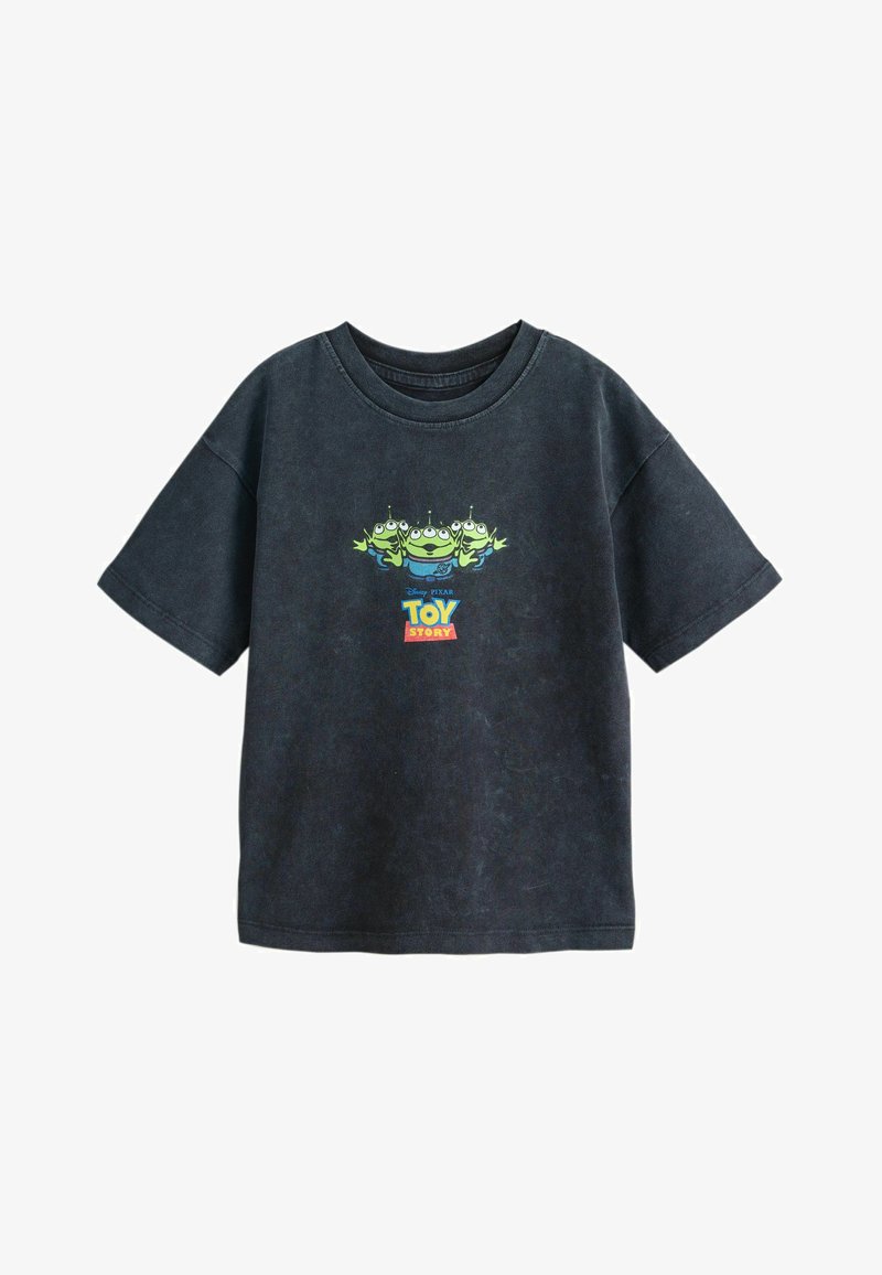 Fekete rövid ujjú póló, melyen három zöld Toy Story földönkívüli antenna álló mintázattal, alatta a Toy Story logóval.