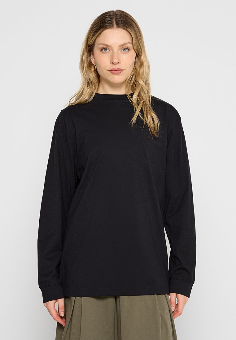 ASPESI Sweater zwart ASPESI Sweater zwart