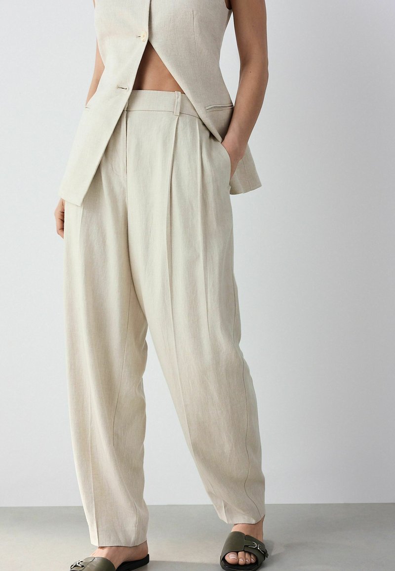 Next TALL FIT - ELASTICATED BACK RICH - Stoffhose - neutral