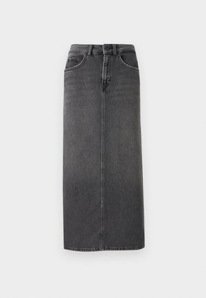 Jupe midi en denim gris avec une coupe droite, design à cinq poches et passants de ceinture. Présente une fermeture à bouton sur le devant et des coutures minimalistes.