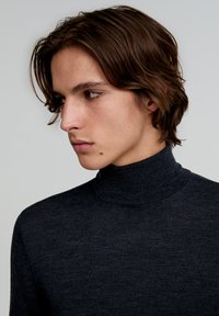 Scalpers CLASSIC ROLL NECK - Trui - dark grey