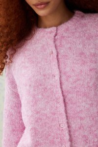 BDG Urban Outfitters FLUFFY CARDI - Casaco de malha - pink