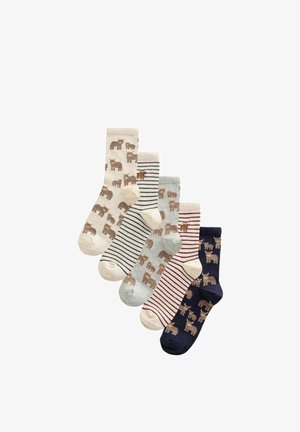 Fünf Paar Knöchelsocken in neutralen Tönen mit Mustern von Tieren und Streifen, nebeneinander auf einem weißen Hintergrund angeordnet.