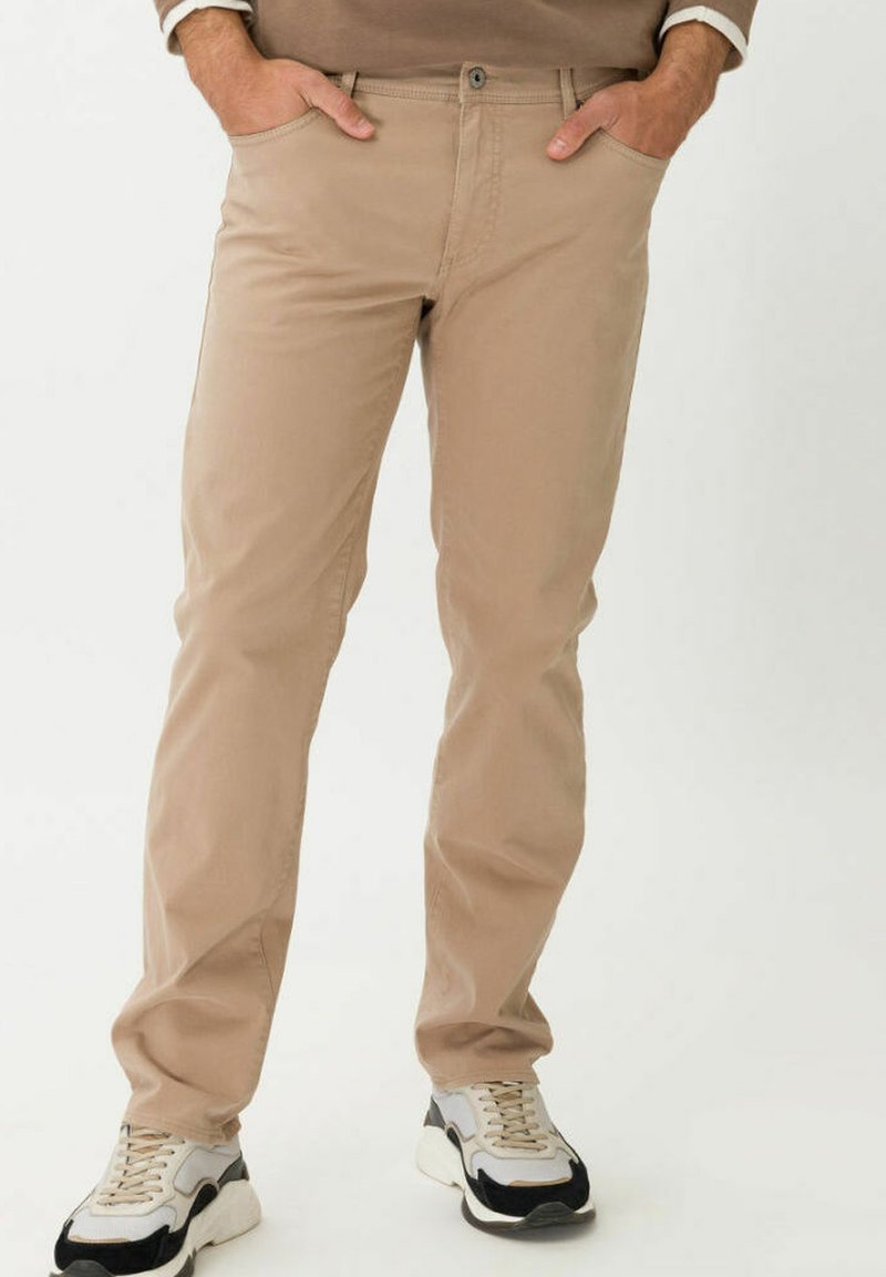 BRAX Style Cadiz U Ultralight: Men's Super Lightweight Elegant