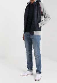 Tommy Hilfiger Sweatjakke - grey