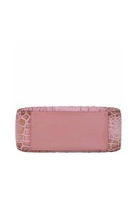 Roze leren tas met accenten van krokodillenpatroon, rechthoekige vorm, gladde textuur en een platte oppervlakte. Kenmerkt zich door een contraststiksel detail.