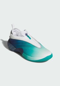 Buty sportowe z gradientowym wzorem od białego do turkusowego, gładką fakturą, zamek błyskawiczny oraz wyraźnym fioletowym logo na języku.