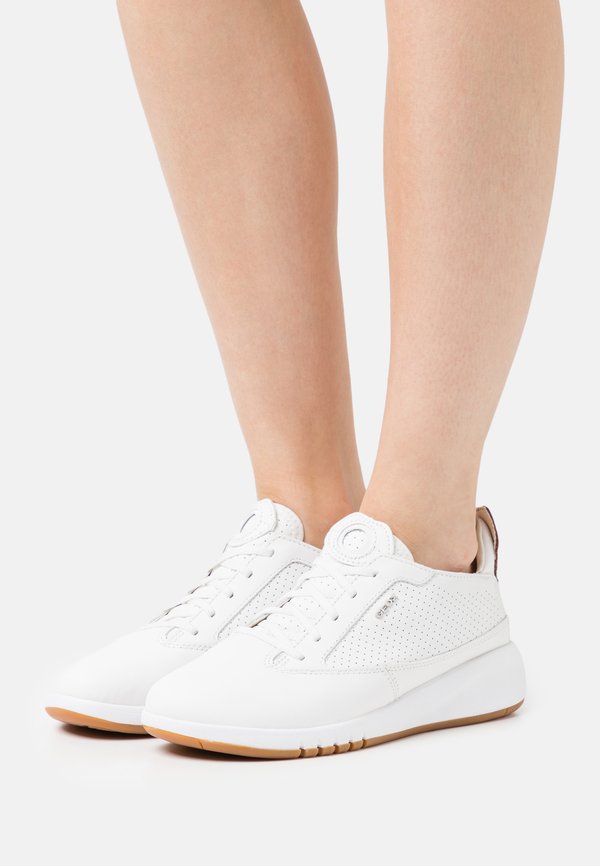 AERANTIS - Sneaker low